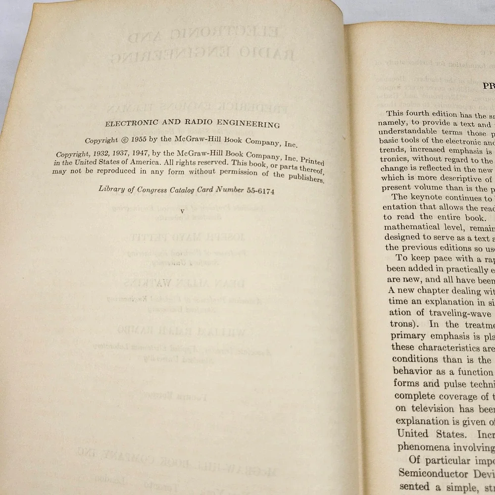 McGraw-Hill Electronic and Radio Engineering‎ Frederick Terman 4th Ed 1955 Blue